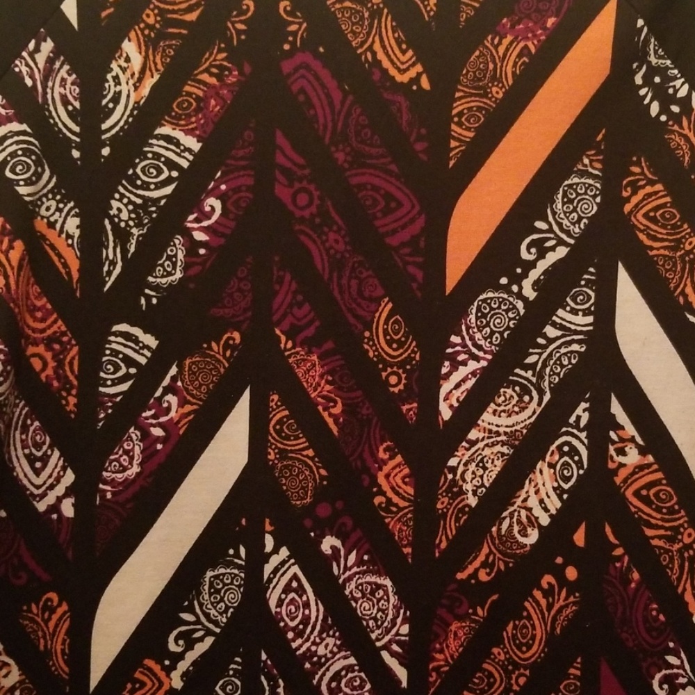 Lularoe Randy - Picture 2 of 5